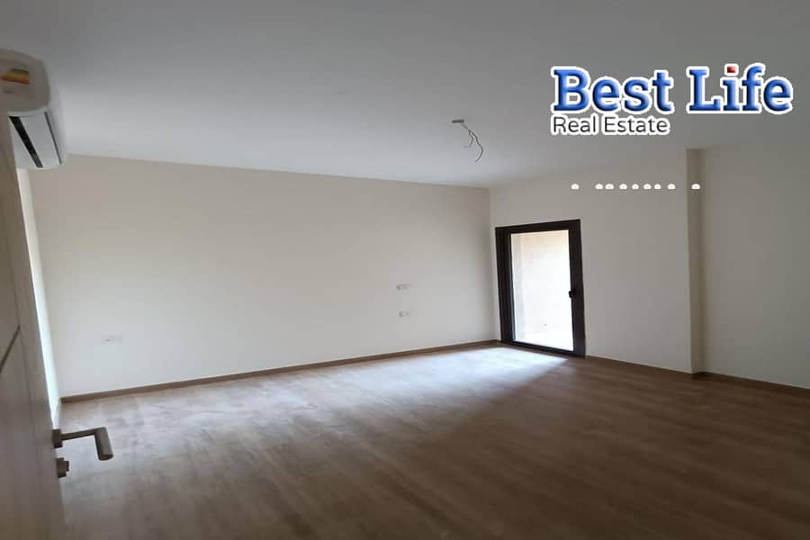 4 WhatsApp Image 2025-11-04 at 4.52. 36 PM (2). jpg