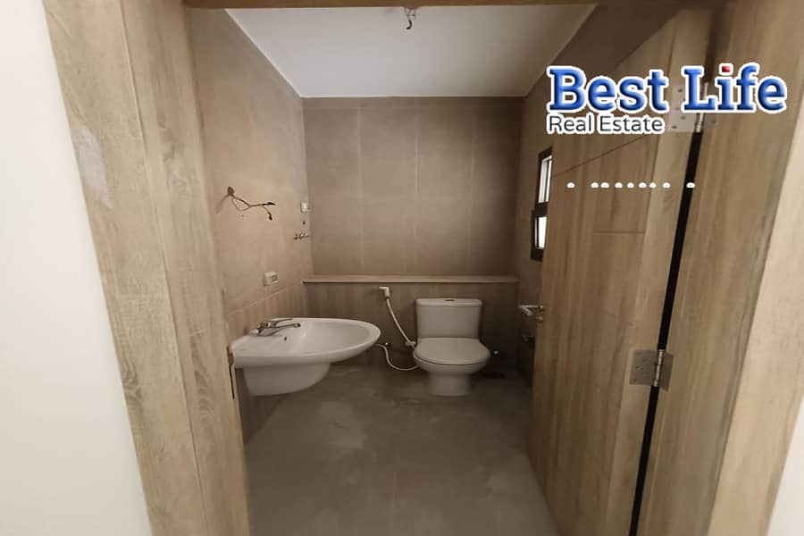 5 WhatsApp Image 2025-11-04 at 4.52. 36 PM (4). jpg