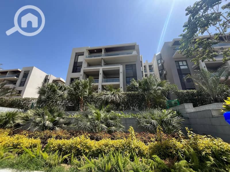 9 b925e95b-f003-484a-a6ca-31750ecb112c. jpg