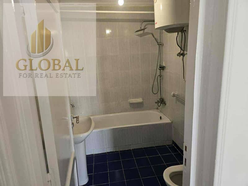 8 9ec8903a-8f0b-4ece-8821-496182dc76b0. jpg