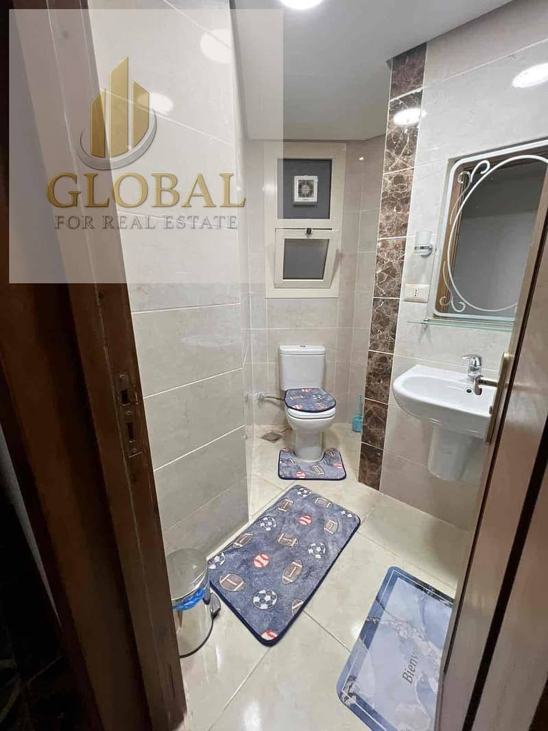 2 c583148c-8b48-49c4-9b4c-abae06b5b819. jpg