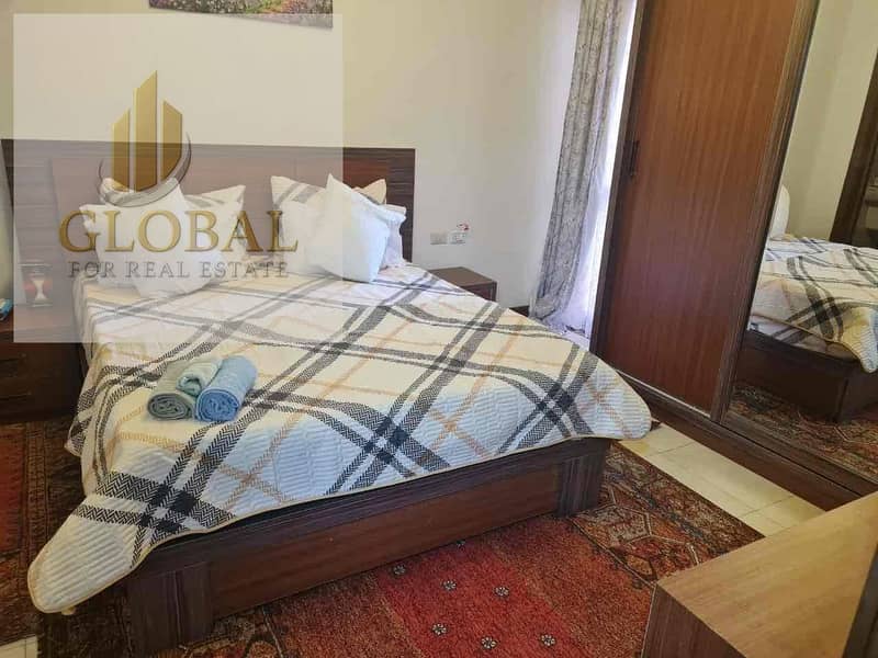 11 2a3b352d-a0b8-4263-9ca4-a1d5a7de24bd. jpg