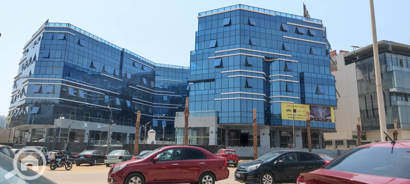 10 0ad5c792-aeb0-4bd2-9e21-8bb8d087a033. jpg