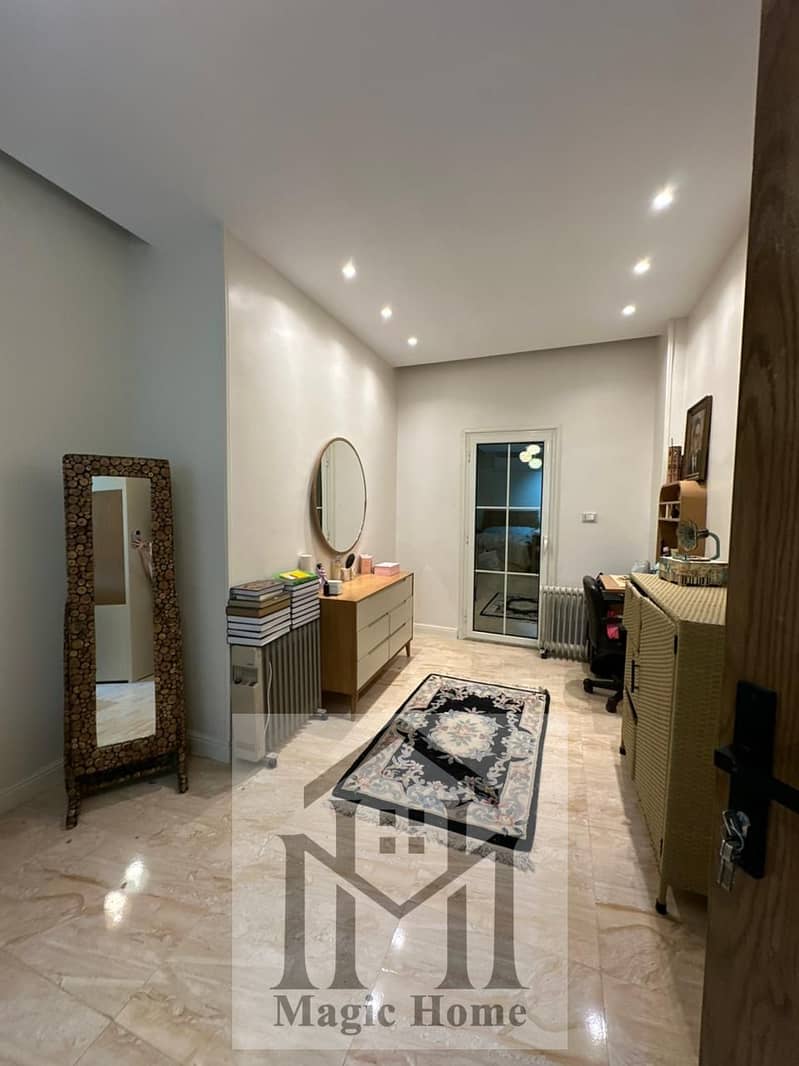 7 c38f3780-39f0-489f-ba53-f61e508ae88c. jpg