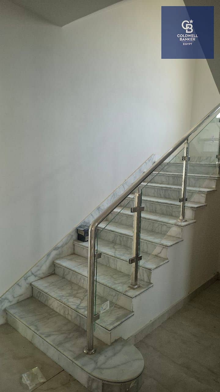 4 WhatsApp Image 2025-10-26 at 7.14. 15 PM (2). jpeg