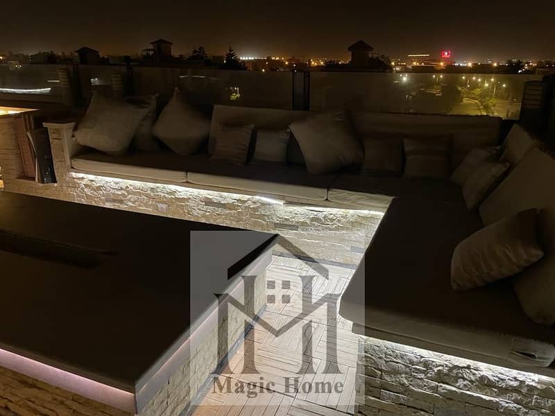 9 c18fbc51-2e44-43d8-8f39-68e7670f1a77. jpg