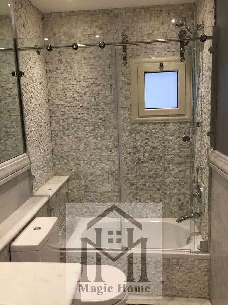 10 ab468d6d-ac0d-4137-9284-c0feb482b58a. jpg