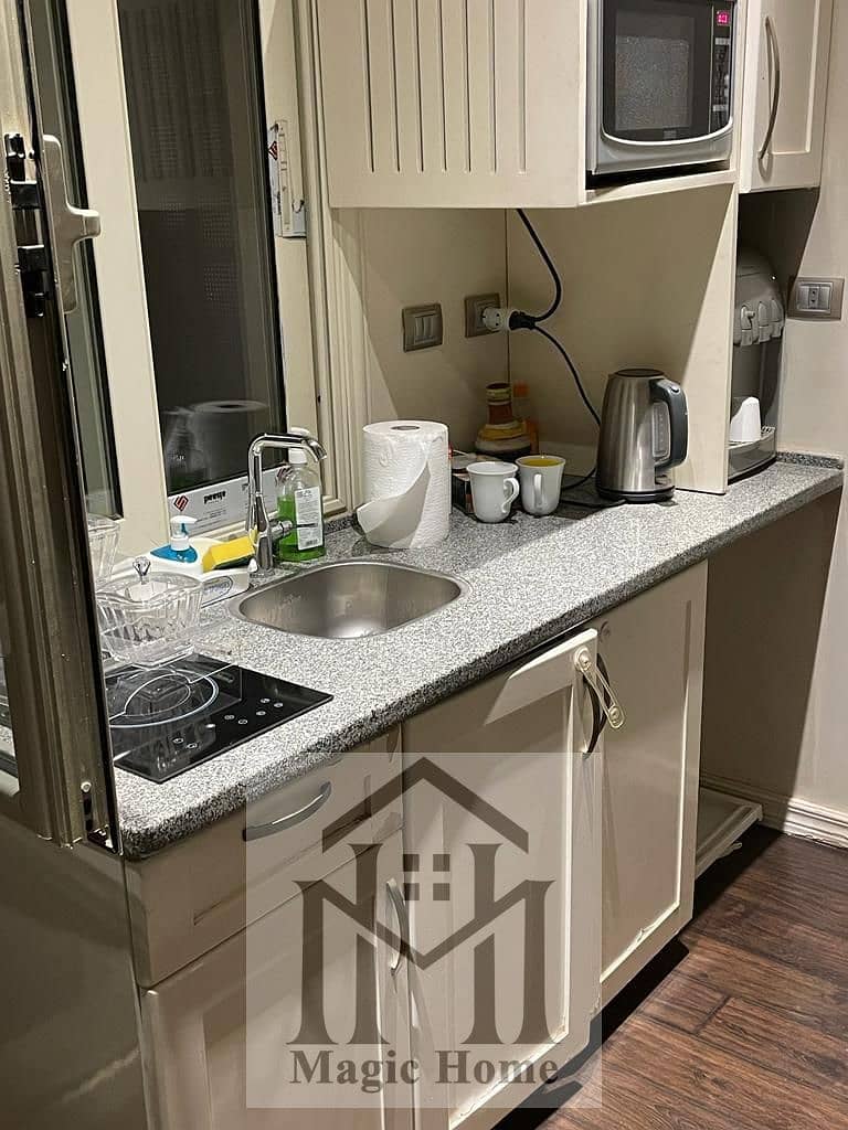 11 ea3cba8e-6a34-4b49-bed4-d94c7fe17859. jpg