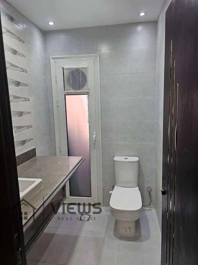 11 WhatsApp Image 2025-10-27 at 4.41. 37 PM. jpeg