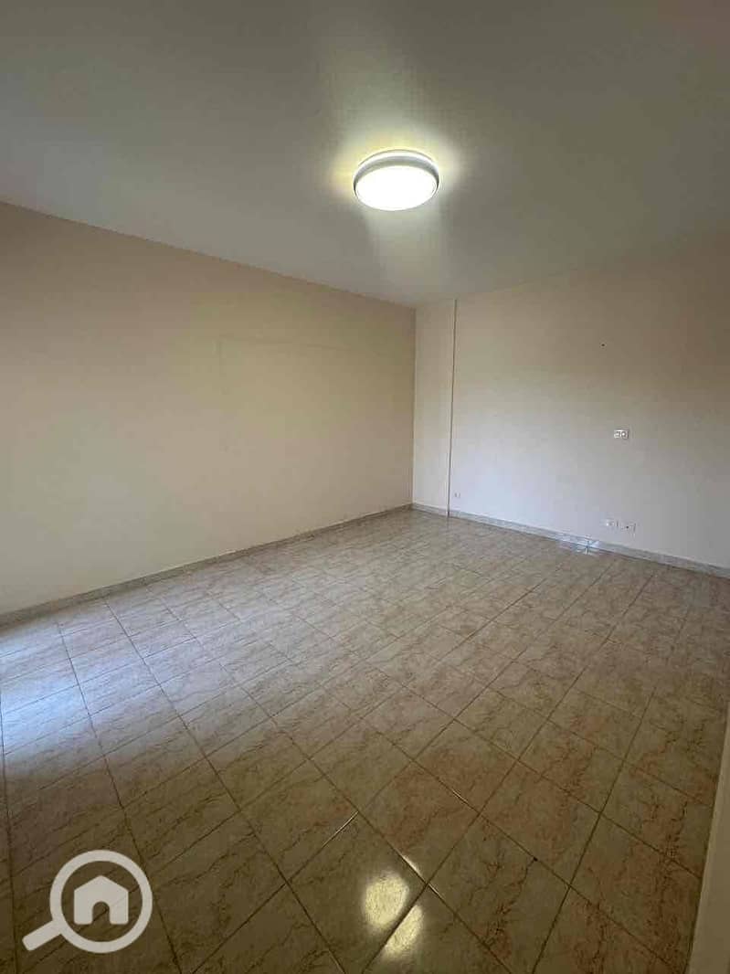 4 5ed66bc1-496d-41d0-a27b-2dcc025a0a99. jpg