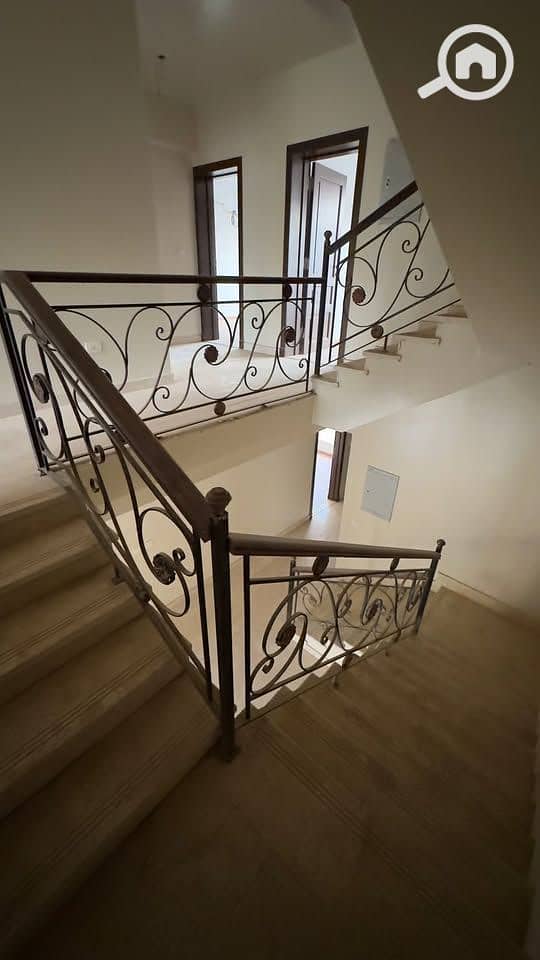 3 568257102_2447626622301327_6083646481331482838_n. jpg