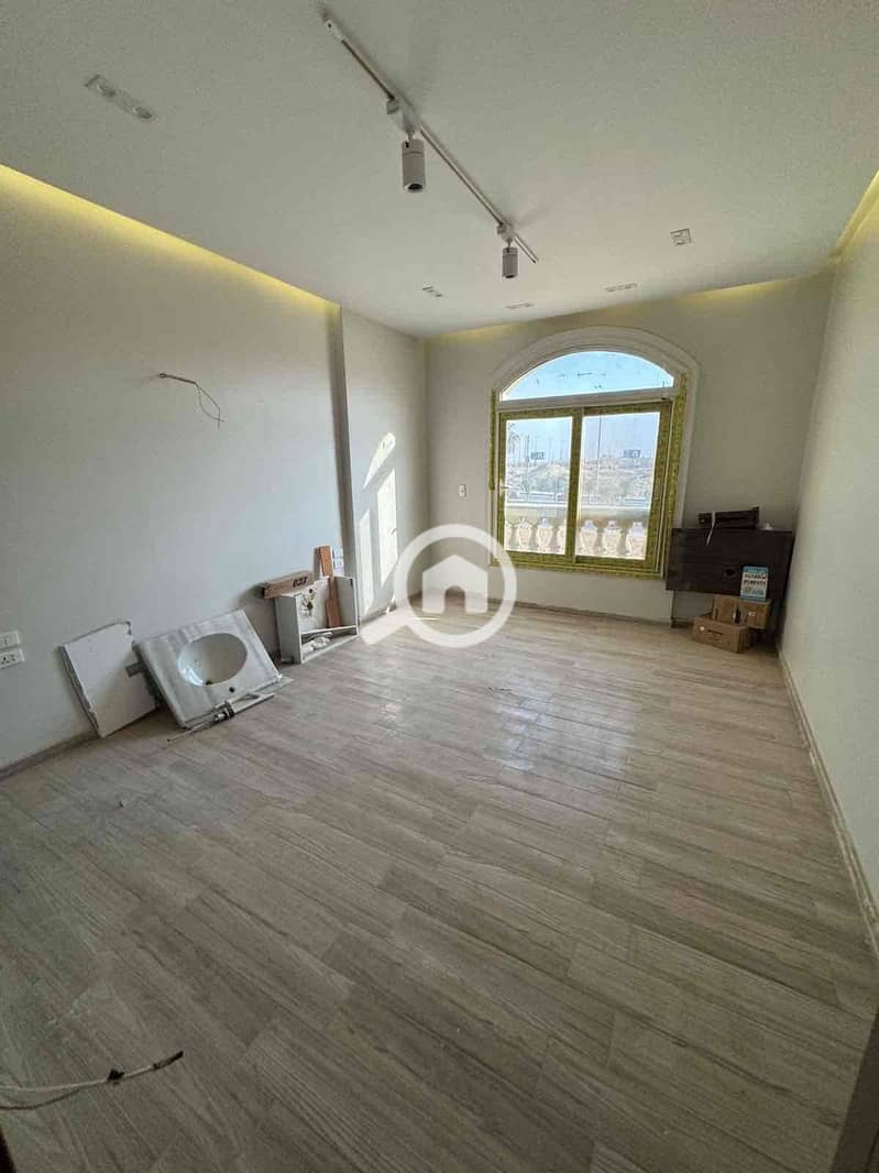 5 ce5187ca-4410-4b88-8f75-b82d2017b985. jpg