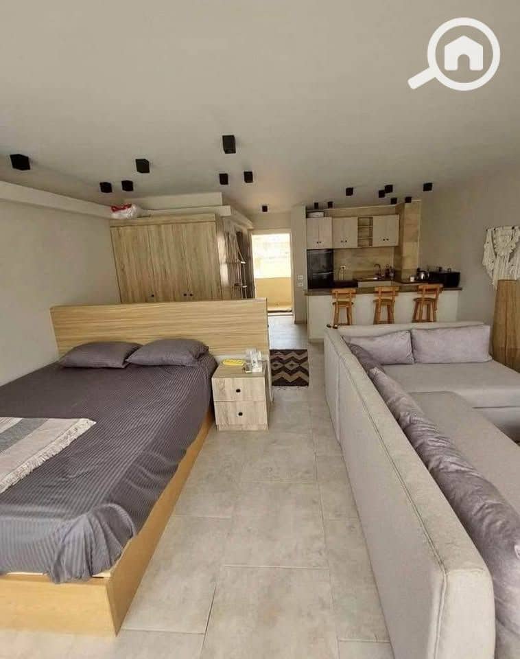 9 545501351_2017568875668111_2049965240803171909_n. jpg