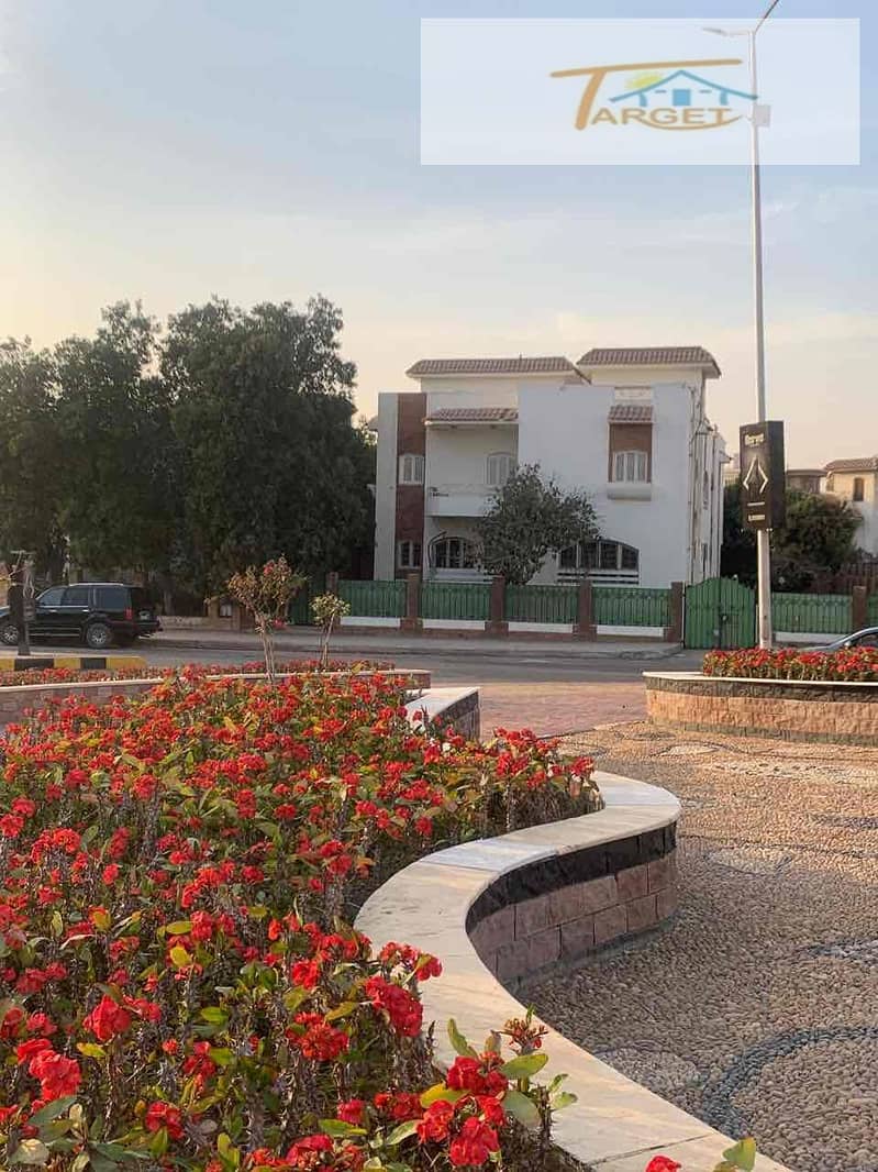 2 2d3481b0-905b-4486-8610-23f5fee6d46b. jpg