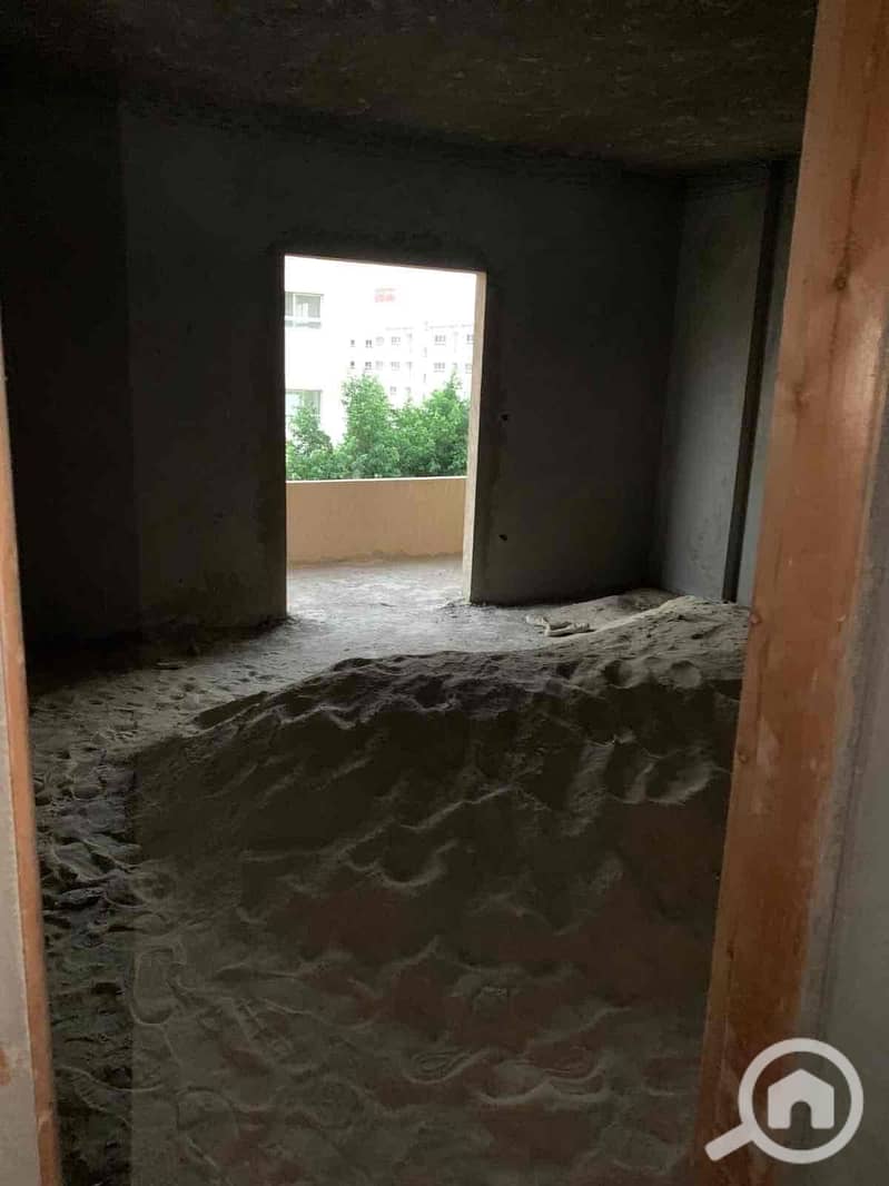 10 18fc4be5-0f9f-45a5-a409-9e8089fe98b6. jpg