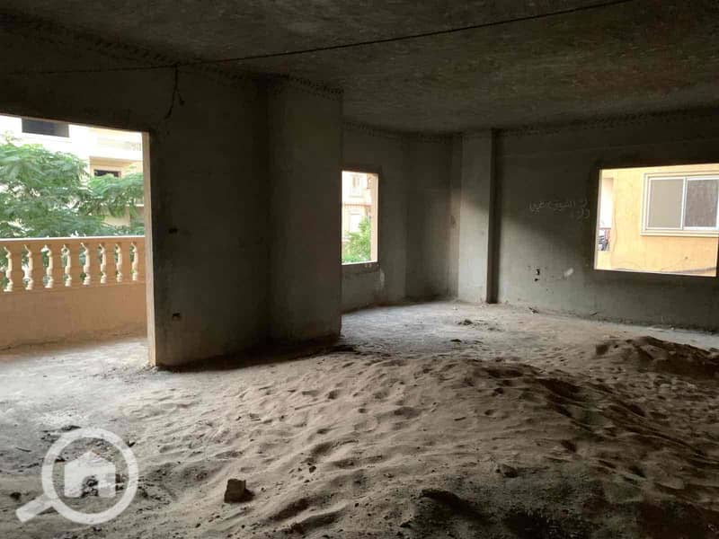 19 372aa106-bd69-4849-a268-5a0425f7e273. jpg