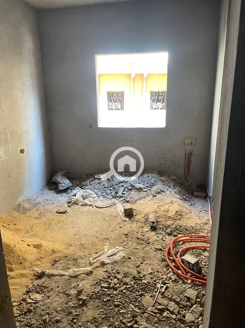 8 WhatsApp Image 2025-11-01 at 09.27. 07_ecb36f74. jpg