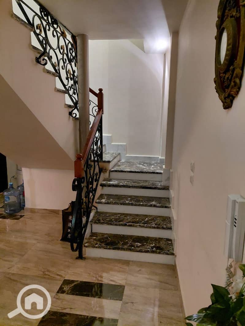 4 WhatsApp Image 2025-11-01 at 10.29. 13_fe4ac7f0. jpg