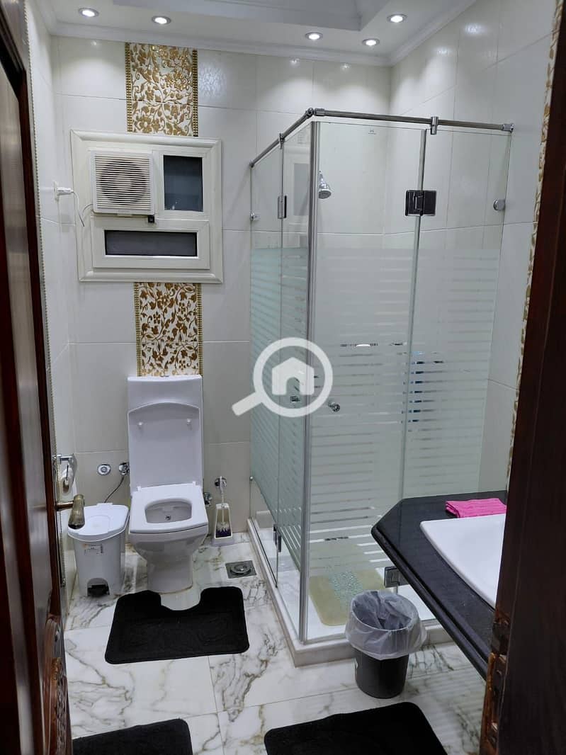 6 WhatsApp Image 2025-11-01 at 10.29. 11_03823d6b. jpg