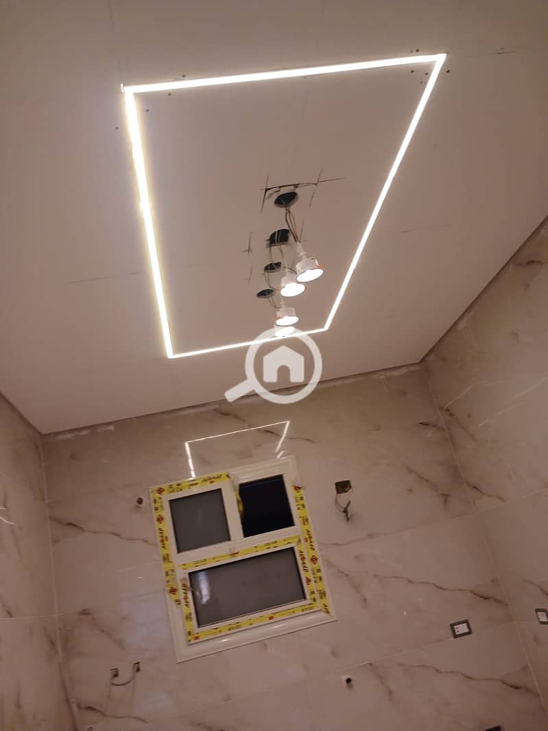 4 WhatsApp Image 2025-11-01 at 13.50. 30_39f75e5f. jpg