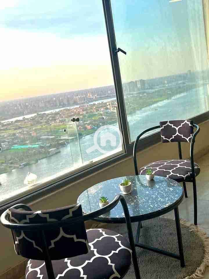 1000269935. jpg 1000269935. jpg