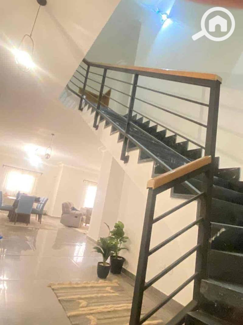 4 f0188cc8-bcd1-4e33-b33b-5d871d1638e2. jpg