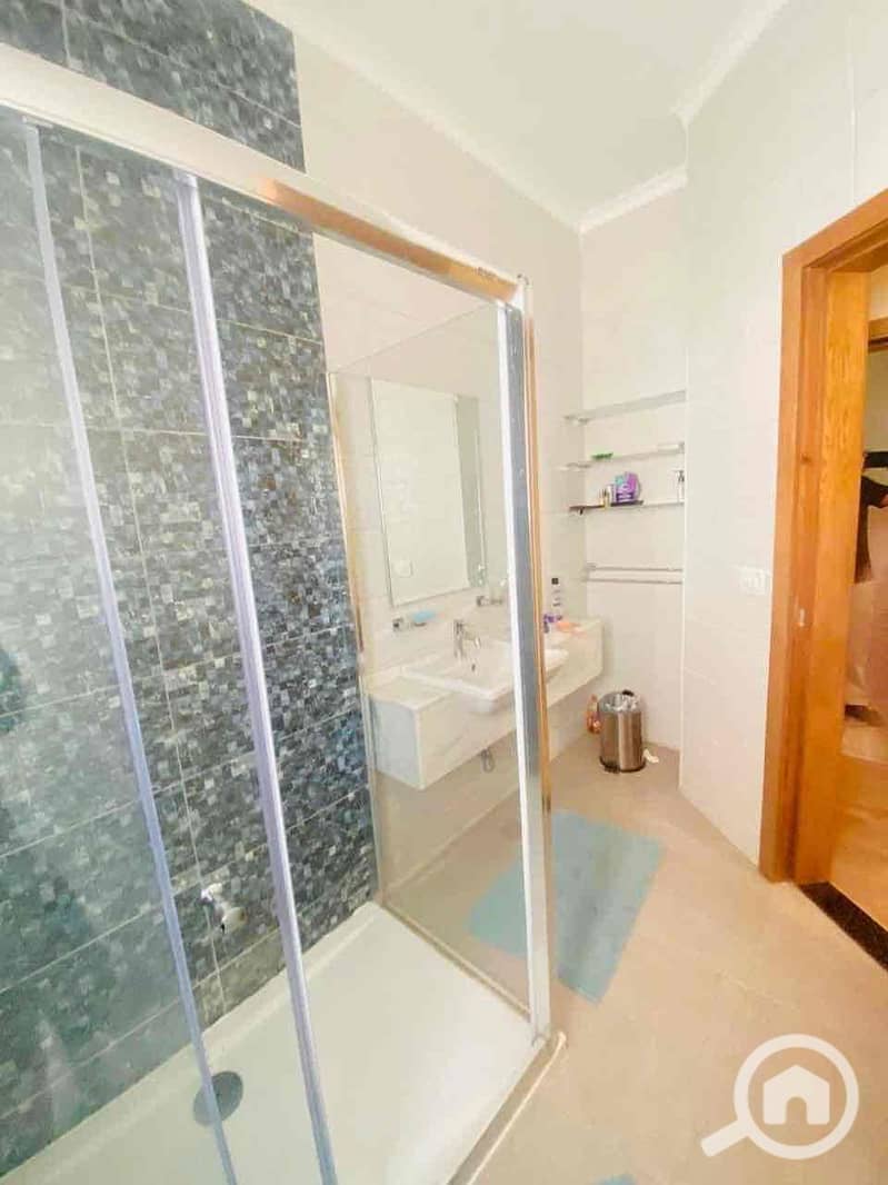 7 10f99911-2fa2-44c8-8e2f-da6199b8ab08. jpg