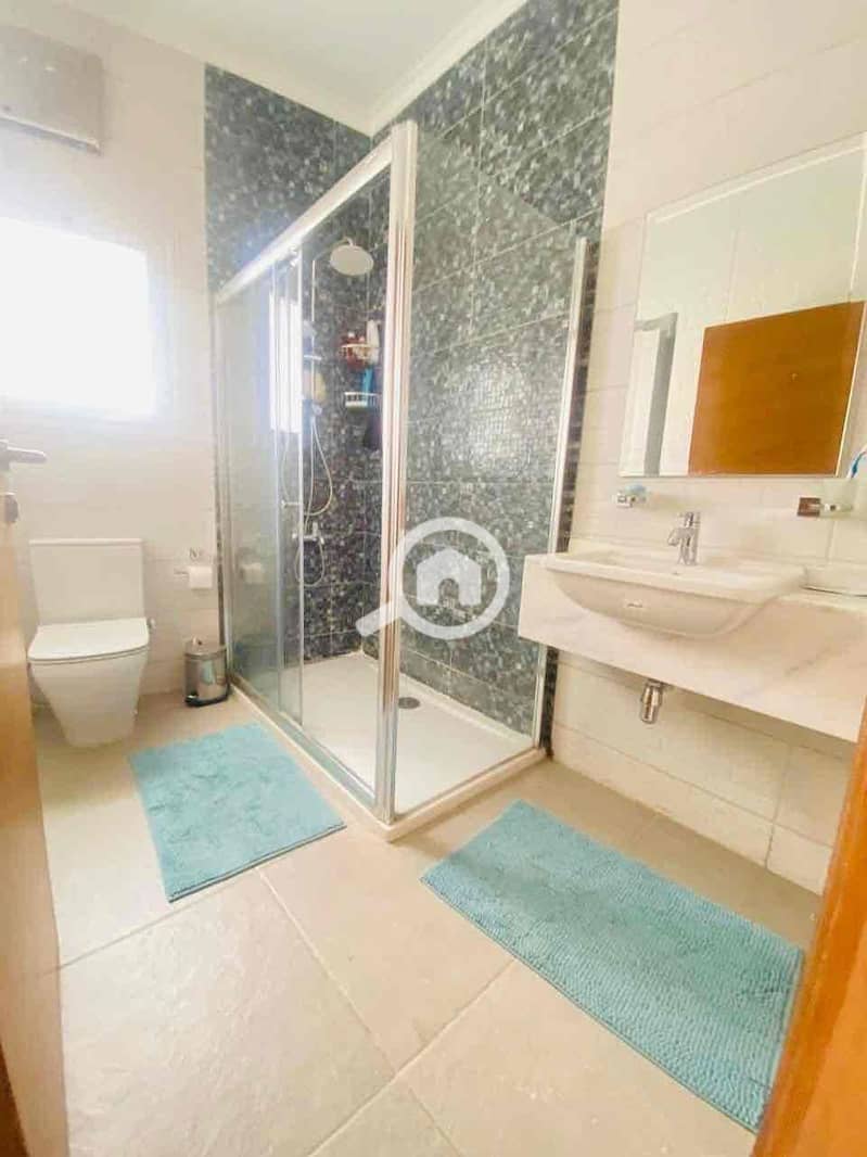 8 c1f70937-6489-45e1-b503-15fd6cc3e3d0. jpg