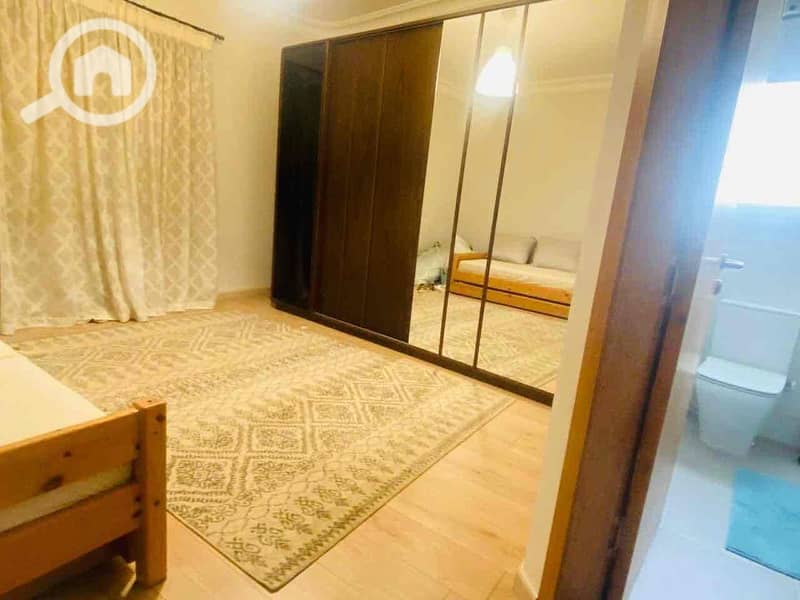 10 27edcd0a-6ea2-4620-8d11-076b8c4c3037. jpg