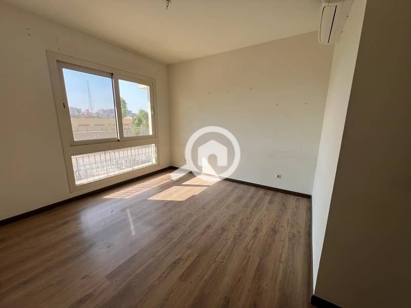 3 96eecd40-e5ff-4850-a60b-0808b0a61f29. jpg