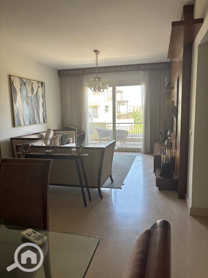 2 9e3d2b6d-cf4f-4849-b456-37df70878652. jpg