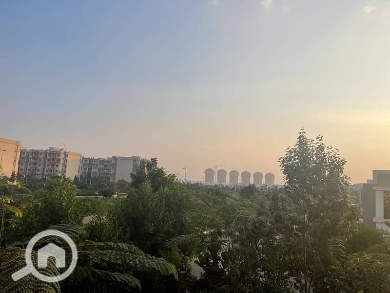 6 19302bd7-567b-49c5-8a17-343f1f50baaa. jpg