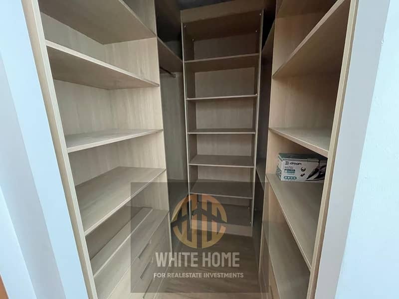 7 4e87d198-7760-4027-9f30-b6950e5d9776. jpeg