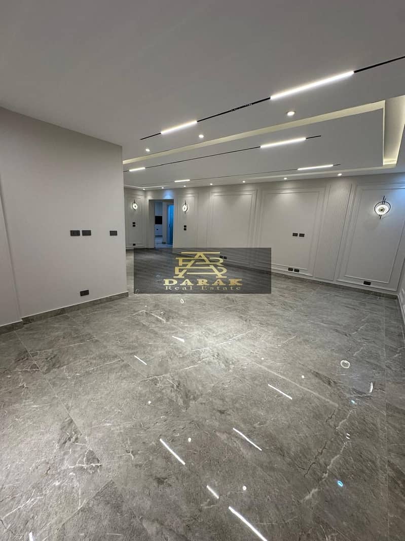 2 b5e07b37-f934-42bc-888e-628345fa701b. jpg