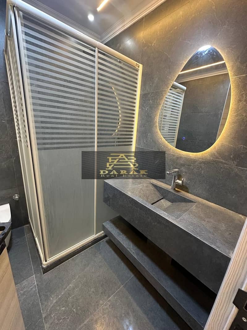 5 3e5af7d0-9155-46ad-bcbe-7b0f41262e95. jpg