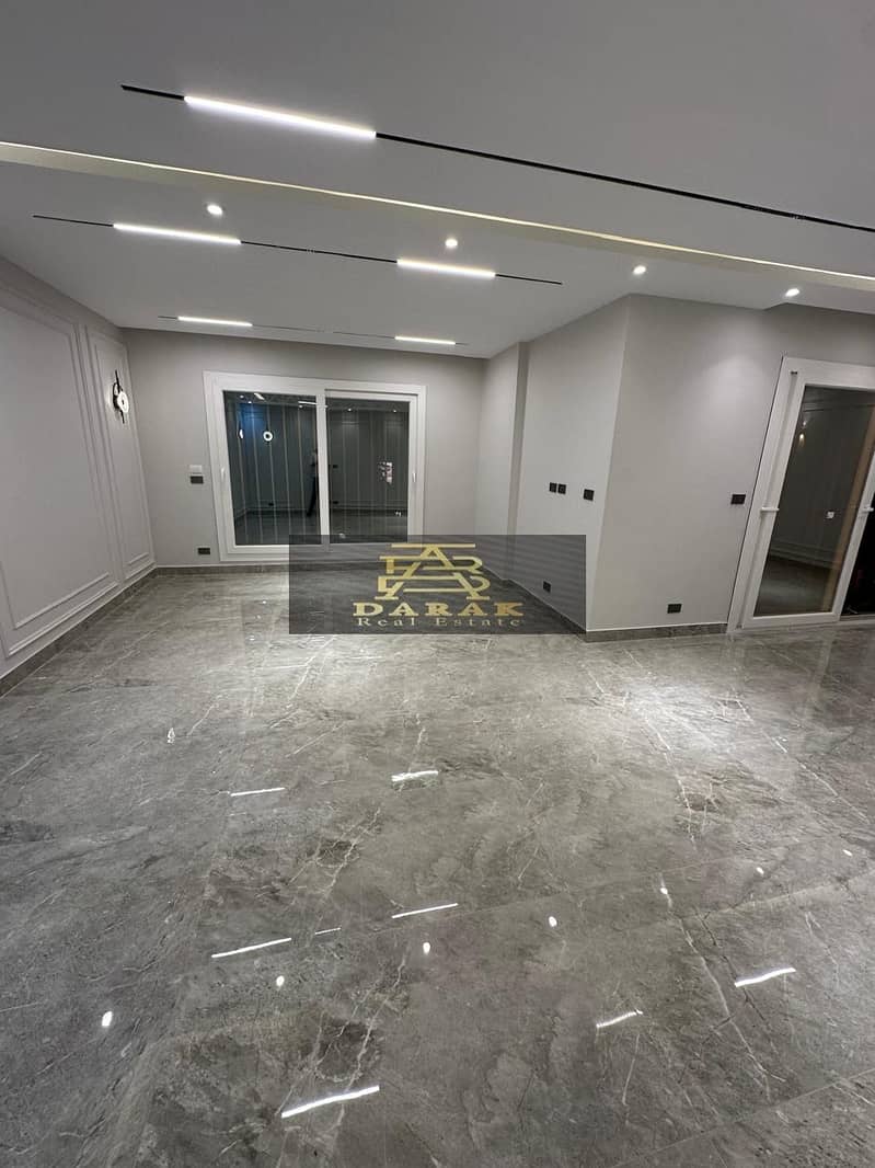 8 8cf98aa4-8568-46af-a587-e9794d5fc4e3. jpg