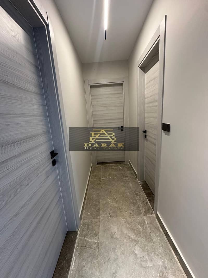 13 acecf495-3075-4c41-959a-2328e3783376. jpg