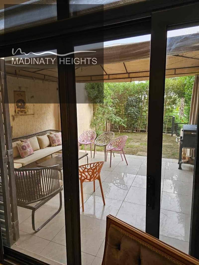 6 7de7caf2-3ffe-4877-a953-d74d28917261. jpg