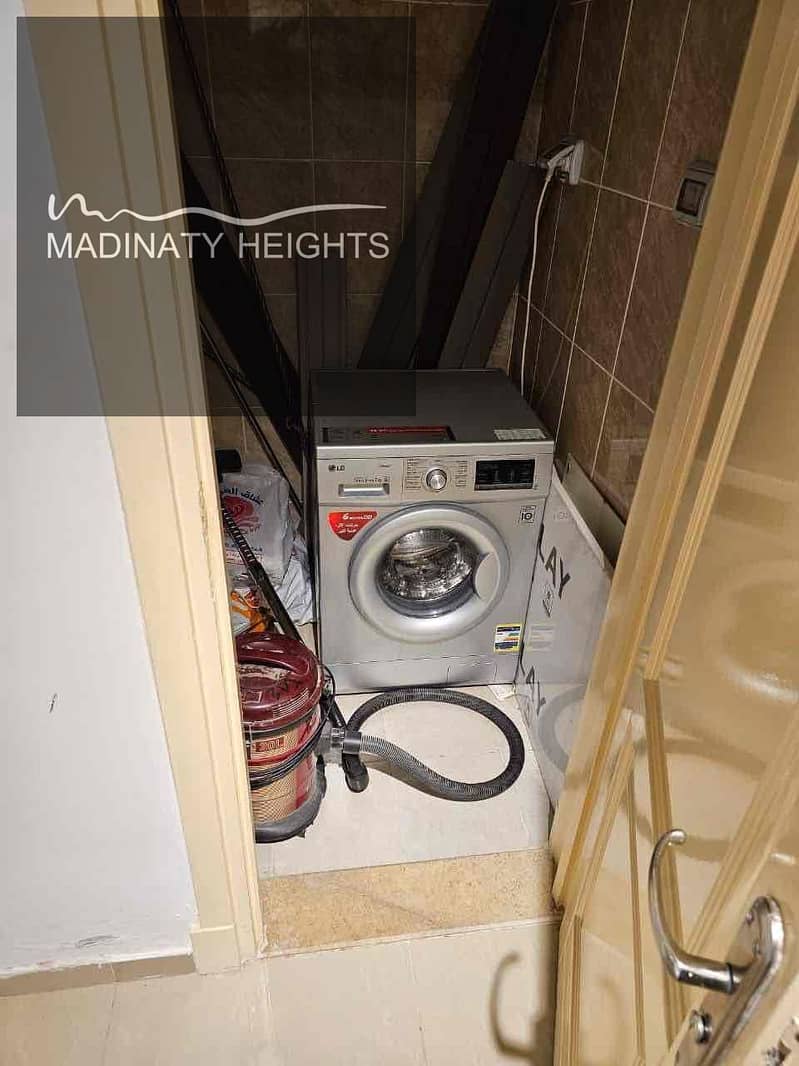 17 50599ad6-fb5d-4757-a54e-e74a5599cd40. jpg