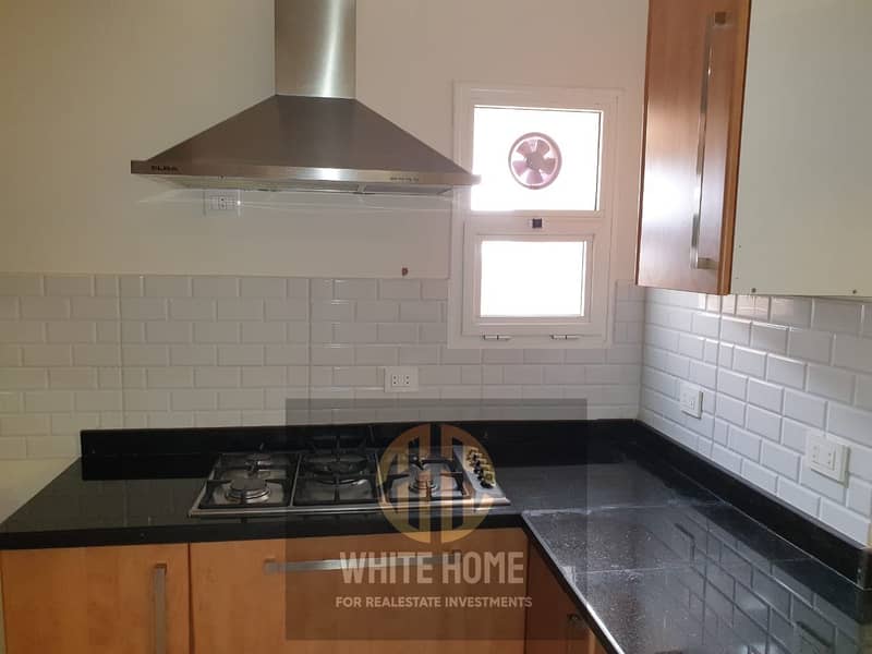 8 c443a557-fa3d-4b21-9722-74c4f7b4575b. jpeg