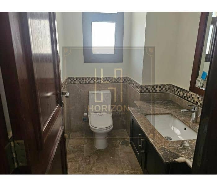 5 WhatsApp Image 2025-11-05 at 10.44. 46 AM. jpg