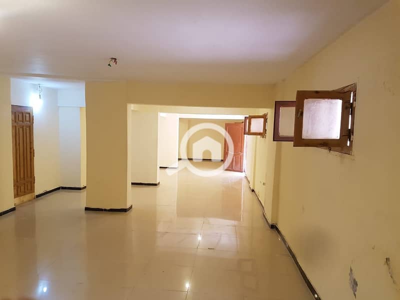 4 WhatsApp Image 2025-09-30 at 13.53. 53_e2ba699e. jpg