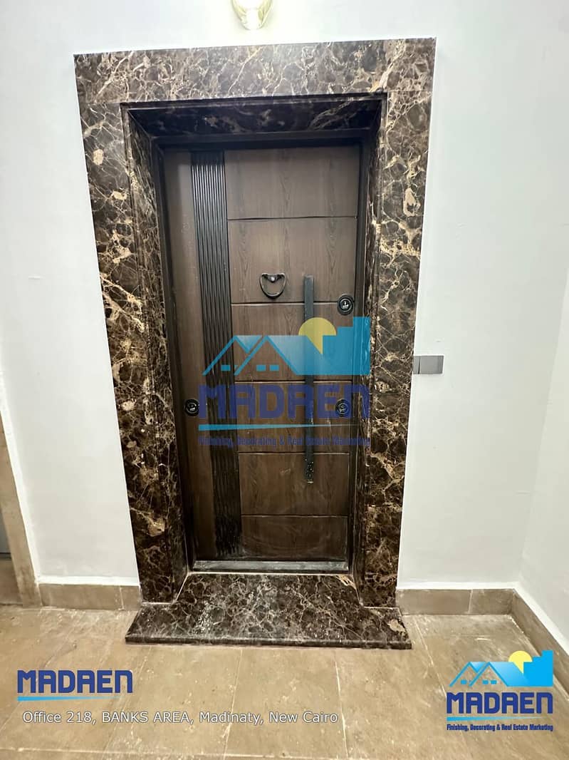 15 f3d9fd4b-2f25-416d-82fb-c75afd865717. jpg