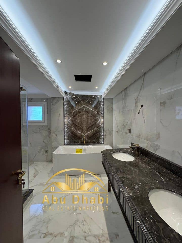 7 568957907_809396258503939_3311387635789730343_n. jpg