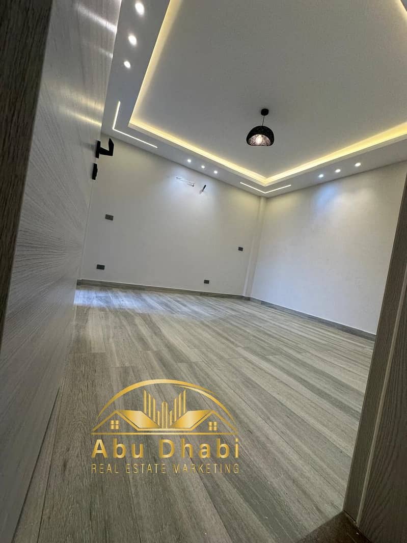 10 92ecf07f-022b-4467-84d7-d5e56dfa693a. jpg