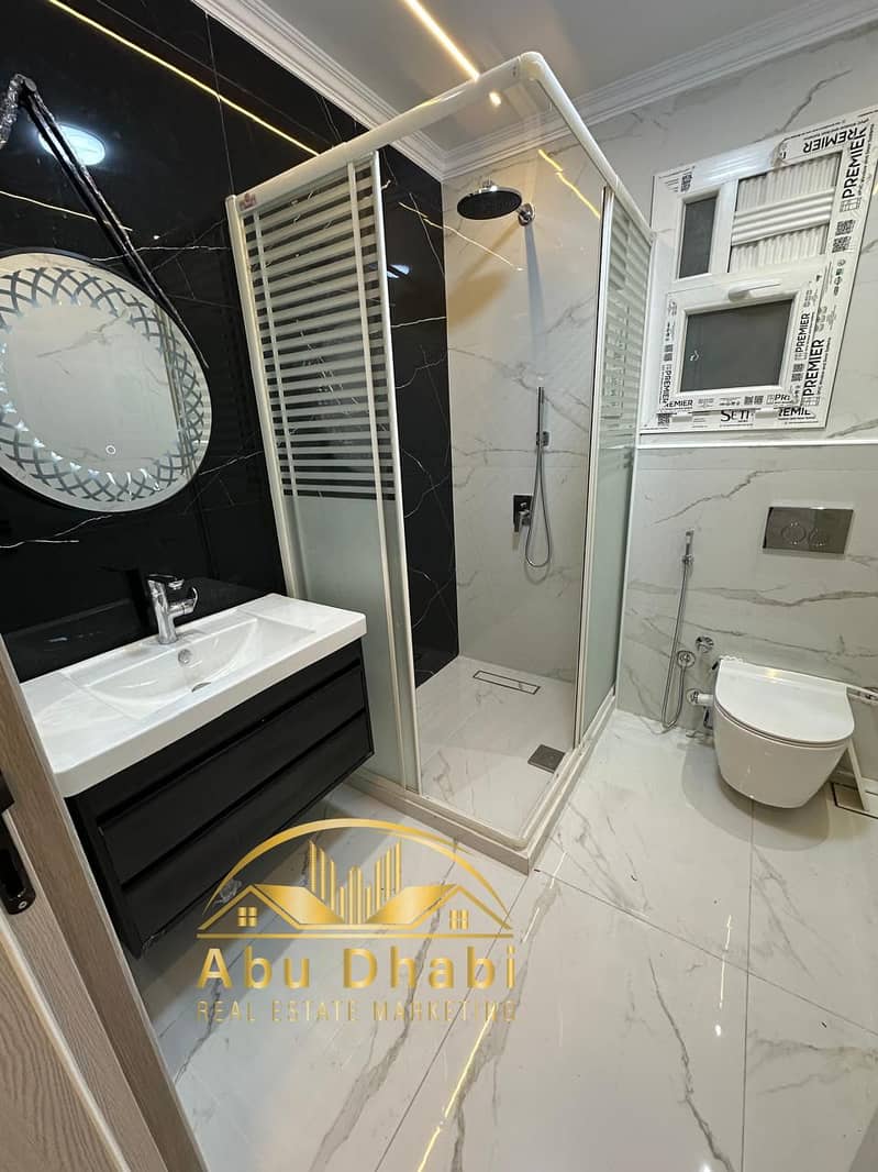 13 323a08e3-9359-476c-ae12-c4b553478433. jpg