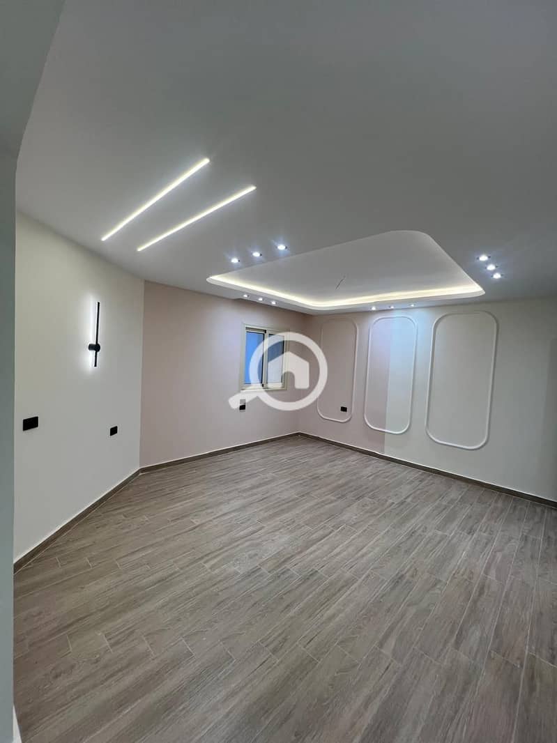 15 WhatsApp Image 2025-10-16 at 15.46. 35_4eba20c4. jpg