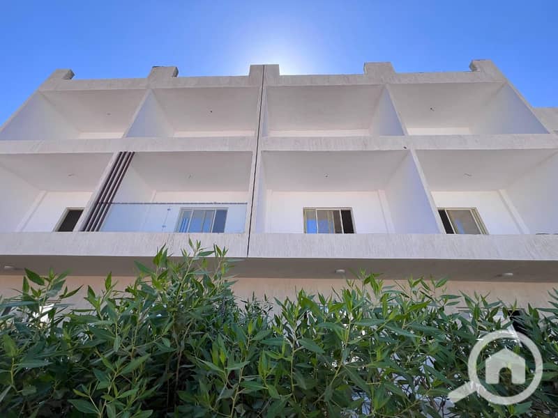 3 WhatsApp Image 2025-11-05 at 10.23. 18 (2). jpeg