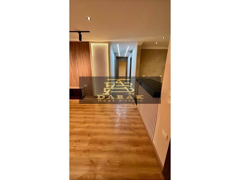 5 8ee9c0af-c44d-402c-8df9-db10bbb461cd. jpg