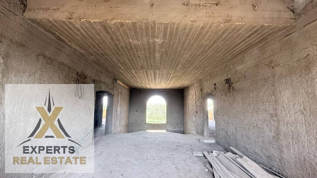 2 4af53878-e5ca-4142-b82a-ddfa0647b1bf. jpg